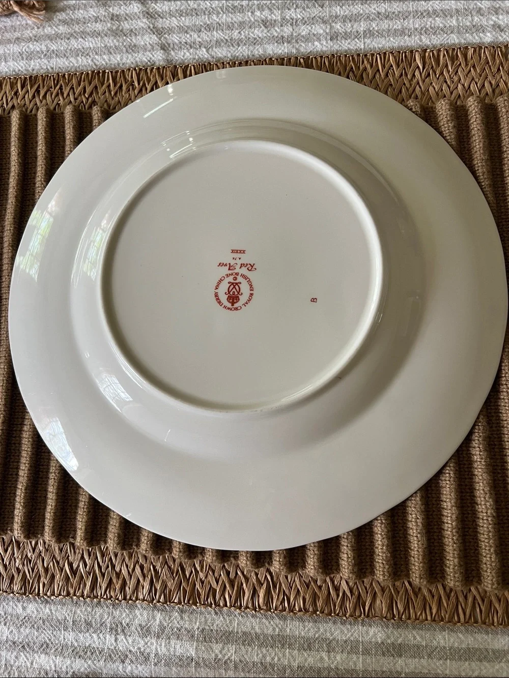 Royal Crown Derby English Bone China Red Aves Dinner Plates. Set of 6.